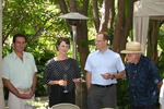 /photos/Mom70th/thumbs/IMG_4939.JPG
