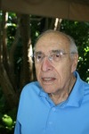 /photos/Mom70th/thumbs/IMG_4986.JPG